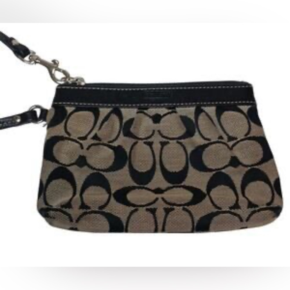Coach Stylish Black and Tan Women's Wristlet Bag